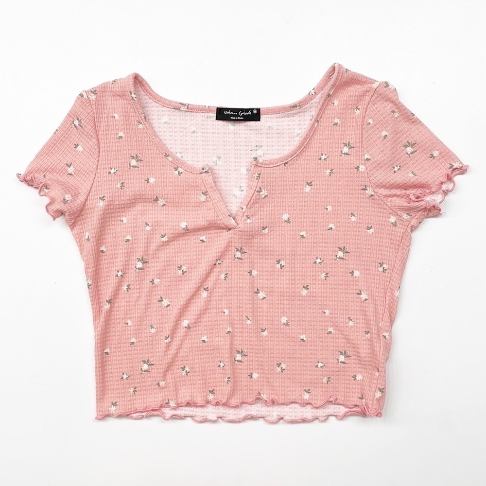 Urban Episode pink floral print crop top
